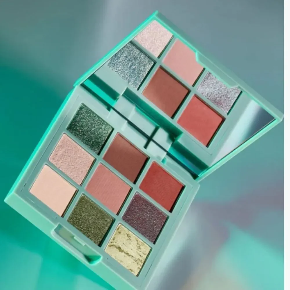 Ciate London Trend Edit Palette in Olive BNIB 9 very pretty shades - new
